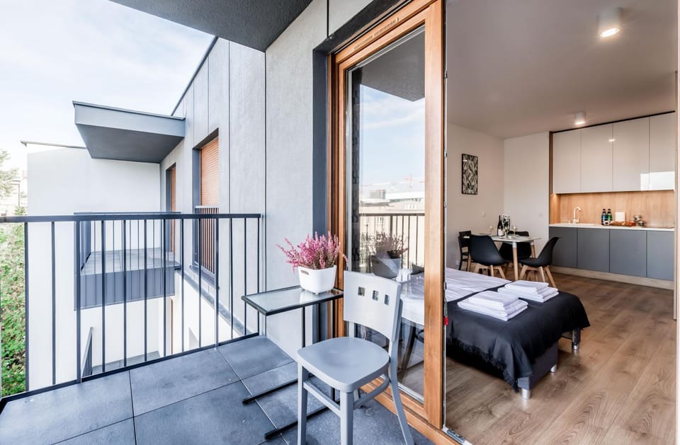 Balcony/Terrace, Balcony/Terrace