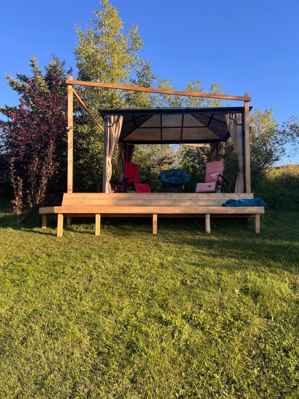 Spring, Natural landscape, Seating area