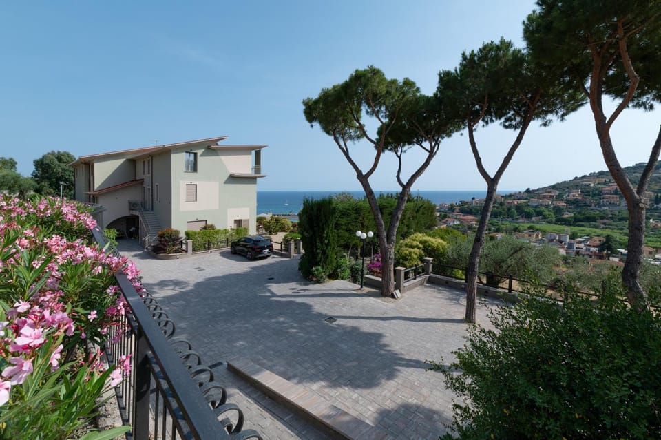Balcony/Terrace, City view