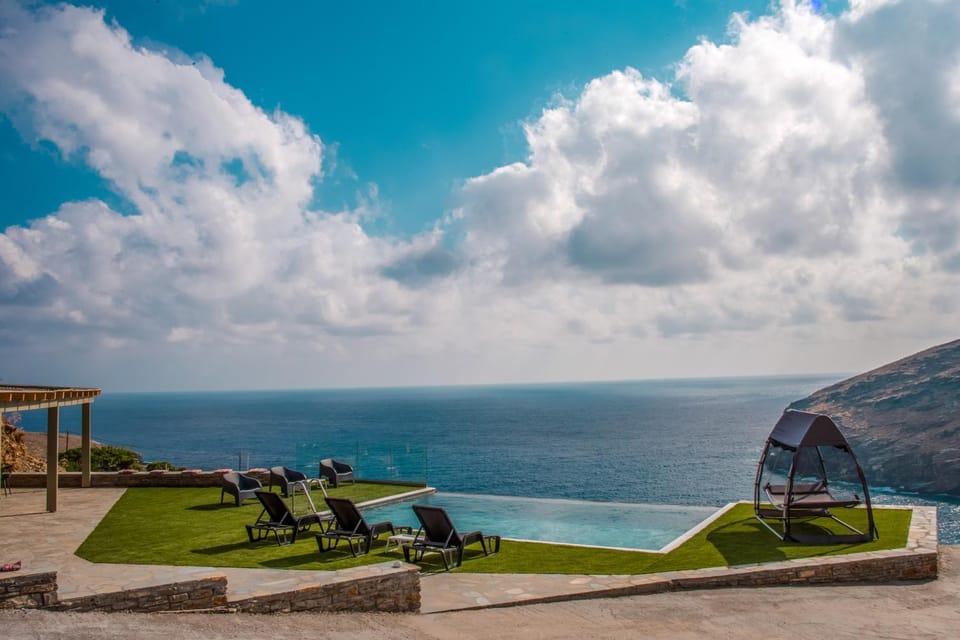 Pool view, Sea view, Area and facilities, Swimming pool