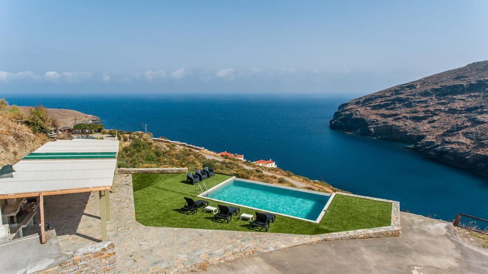View (from property/room), Pool view, Sea view, Area and facilities, Swimming pool