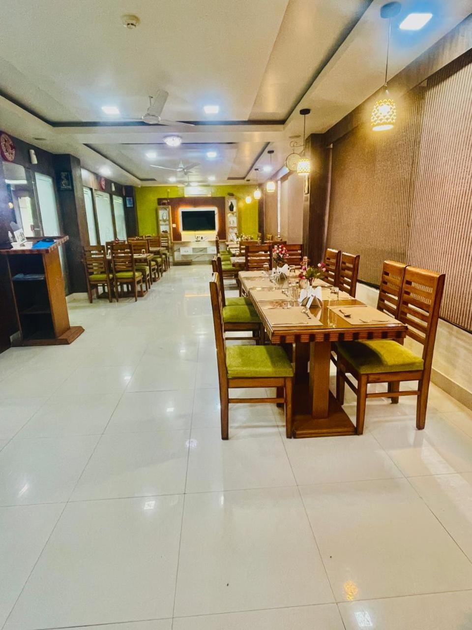 Restaurant/places to eat