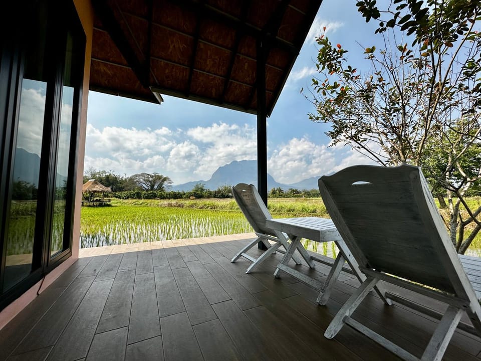 Patio, View (from property/room), Balcony/Terrace, sunbed