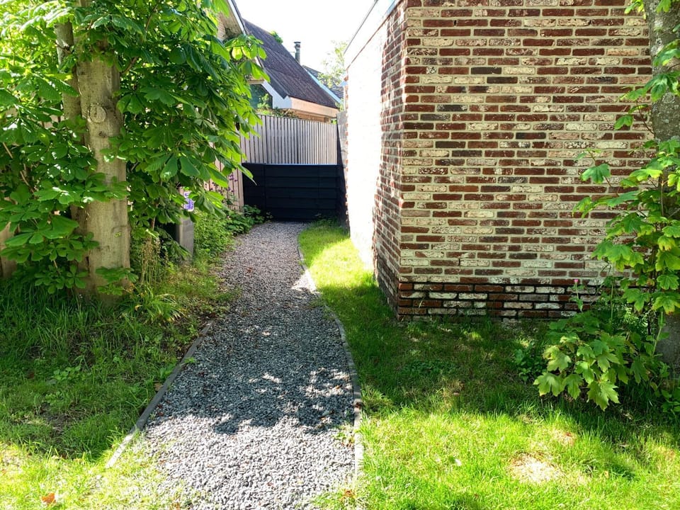 Zijperweg Vakantiehuis vlakbij zee, strand en bos House in North Holland (province)