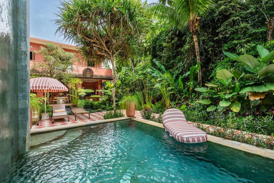 Garden, Swimming pool, sunbed