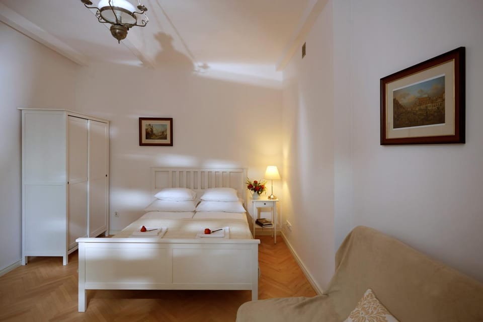 Mariensztat / Old Town Place for You Apartment in Warsaw