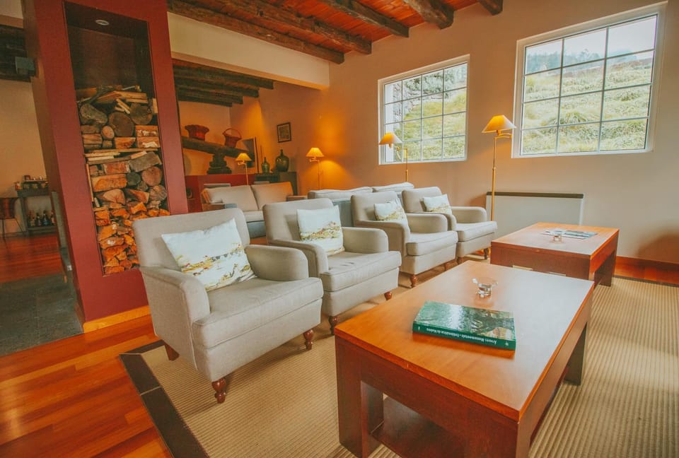 Communal lounge/ TV room, Area and facilities