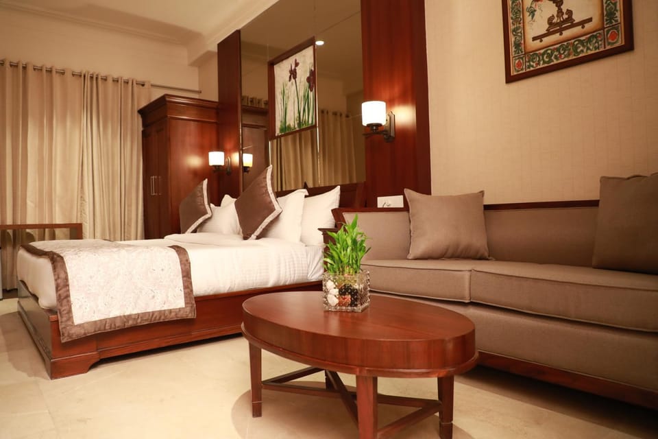 Bed, Living room, Bedroom