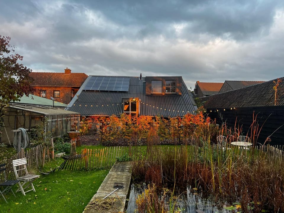 Property building, Garden