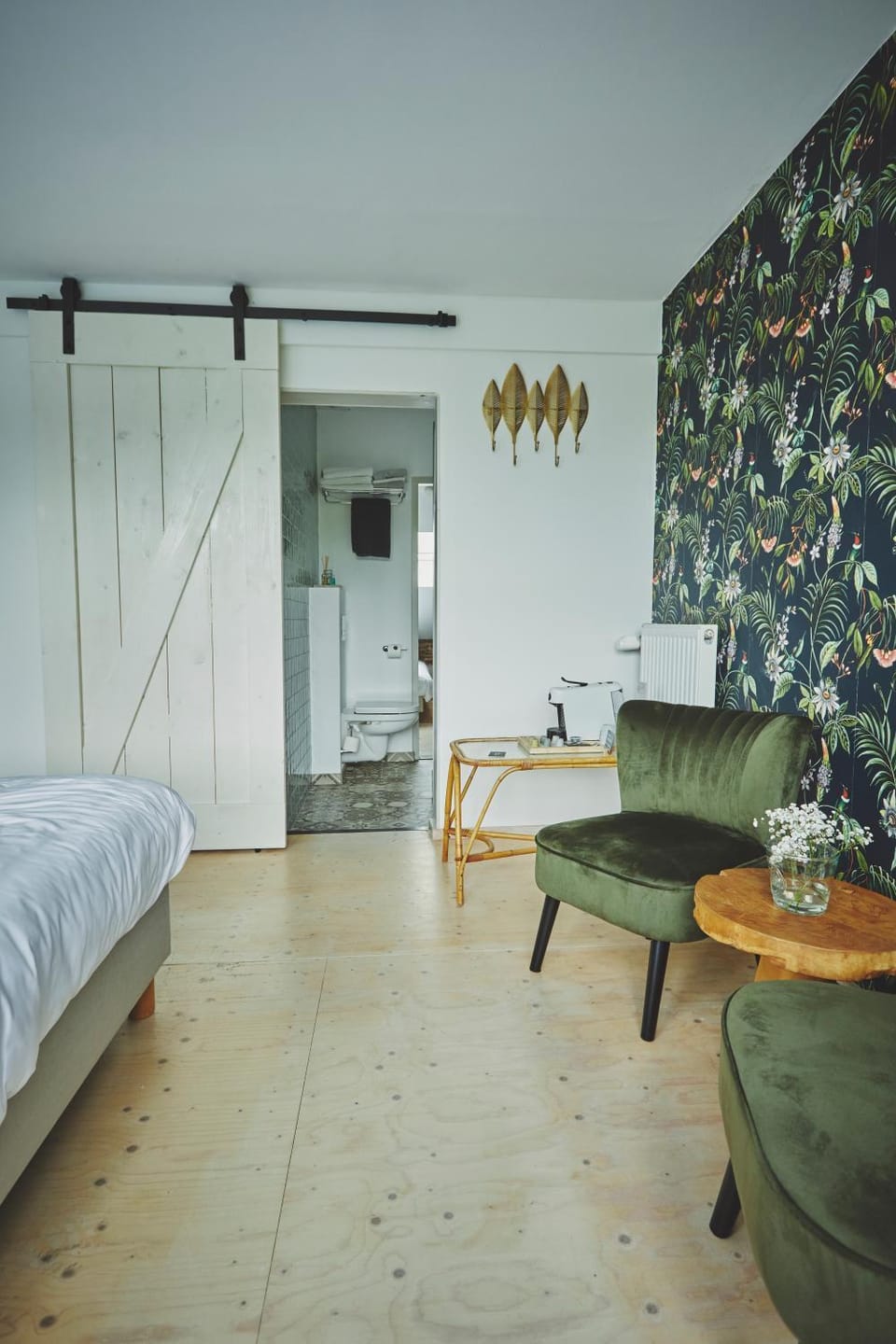 Living room, Photo of the whole room, Bedroom, Garden view, Garden view