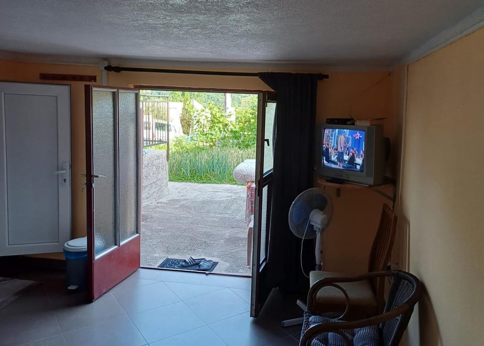 Apartman Pavle Virpazar Apartment in Podgorica Municipality, Montenegro