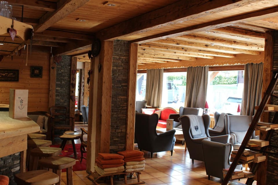 Fleur des Neiges Hotel in Les Gets