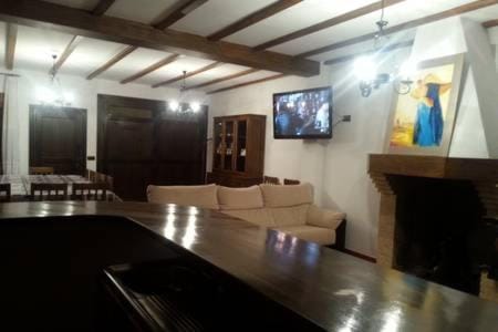 Kitchen or kitchenette, Living room, Lounge or bar, Seating area, Dining area