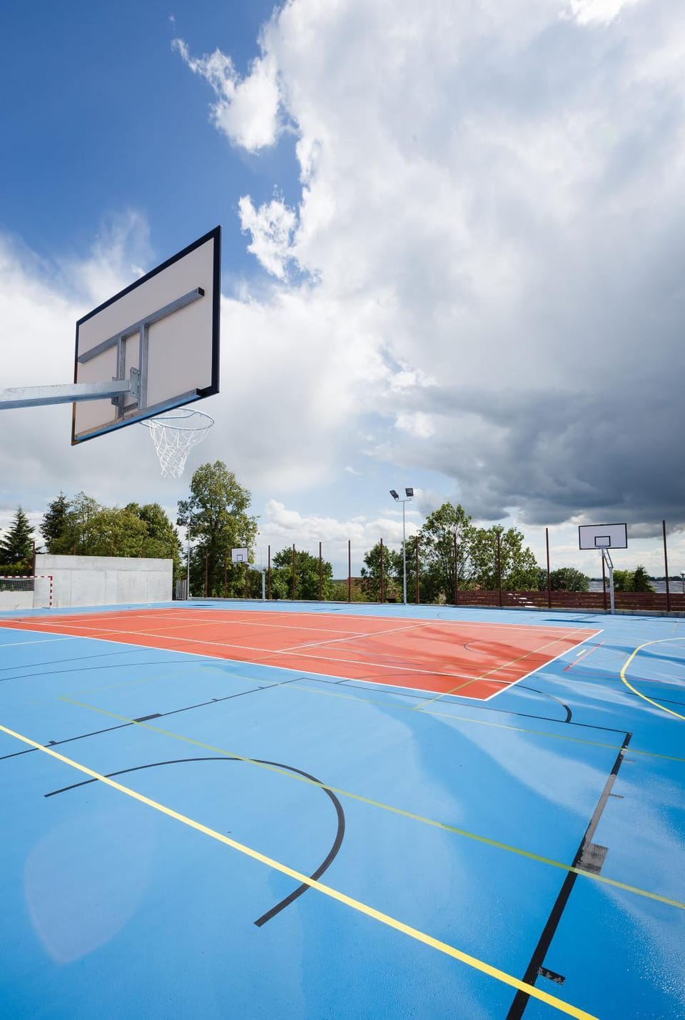 Tennis court
