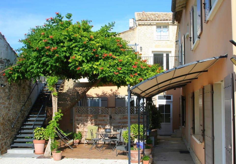 Property building, View (from property/room)