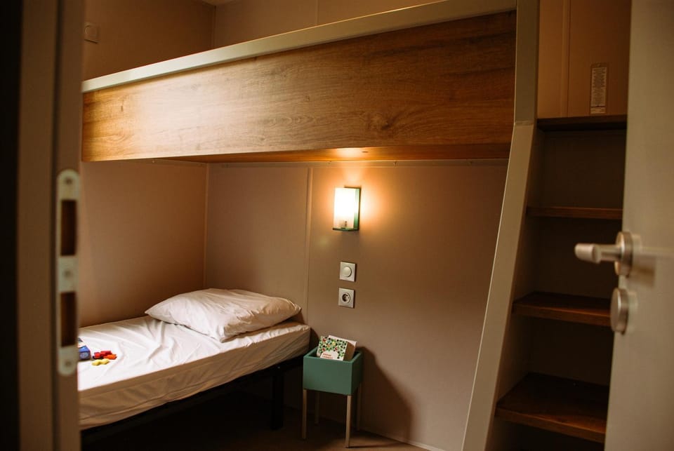 Camping Taxo Les Pins Campground/ 
RV Resort in Argeles-sur-Mer