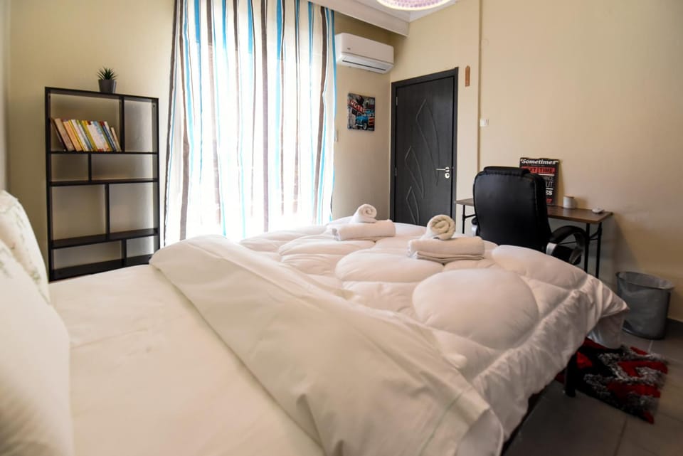 Roof Central Suite Apartment in Kavala