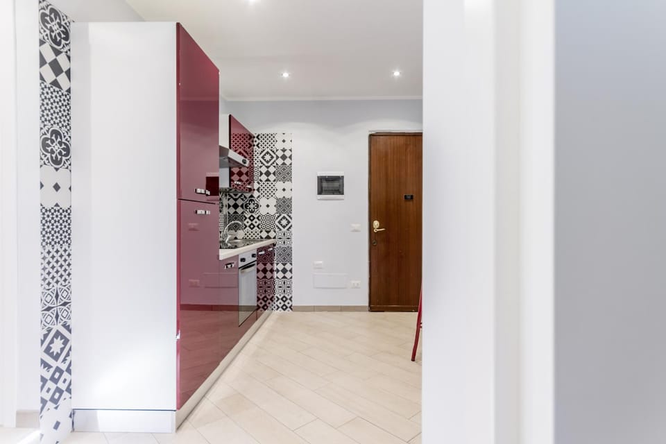 Kitchen or kitchenette, Communal kitchen
