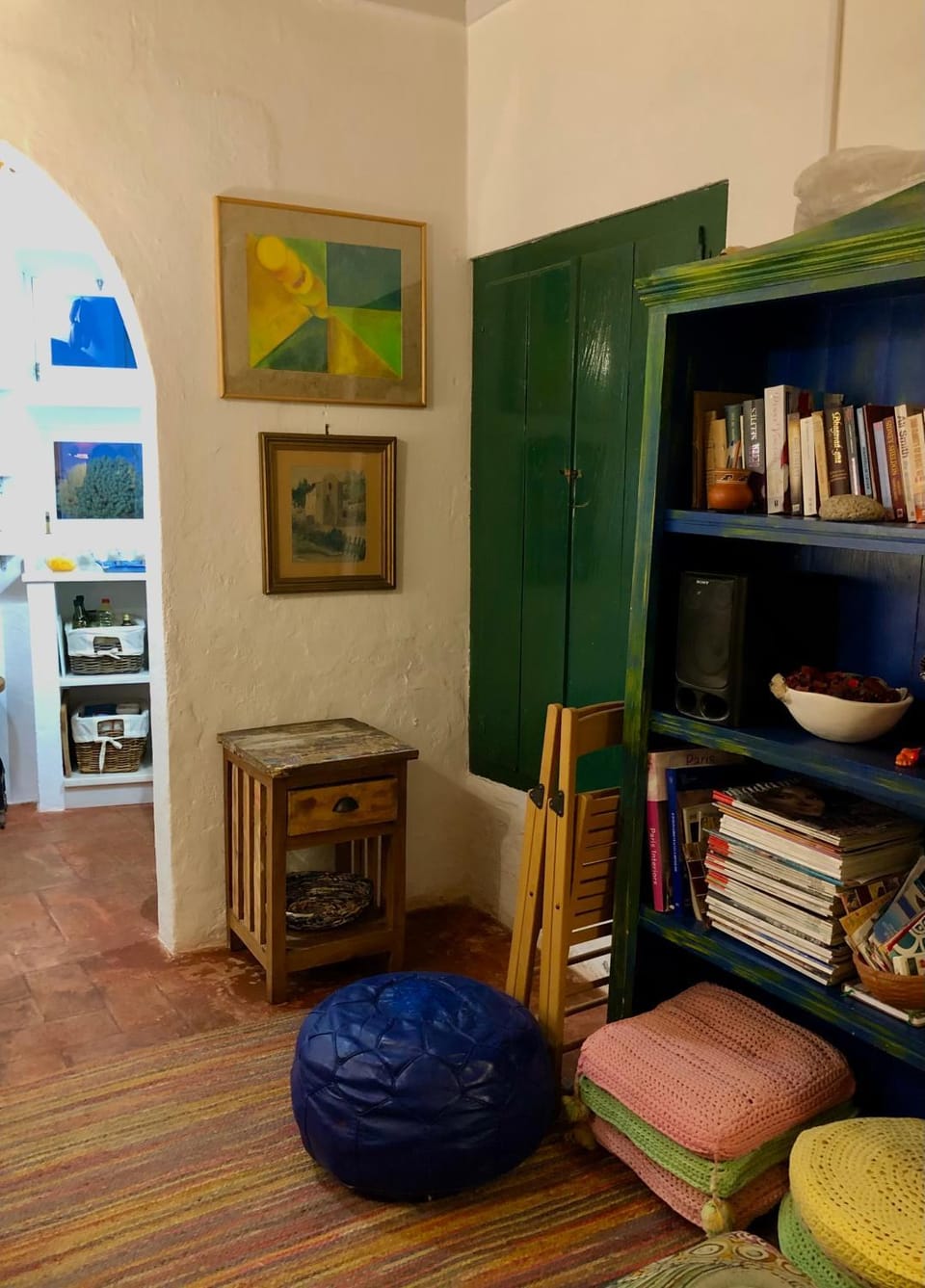 Living room, Seating area