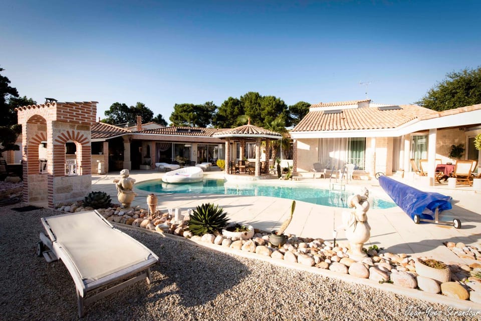 Garden, Pool view