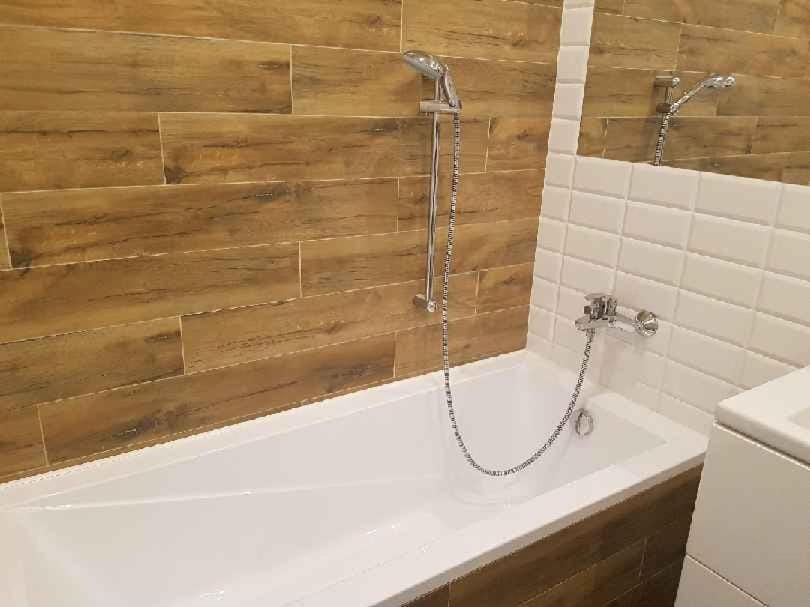 Bathroom, Bath