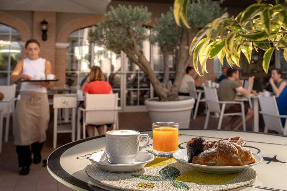 Day, Garden, Breakfast