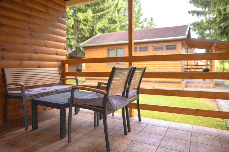 Patio, Day, View (from property/room), Balcony/Terrace, Dining area