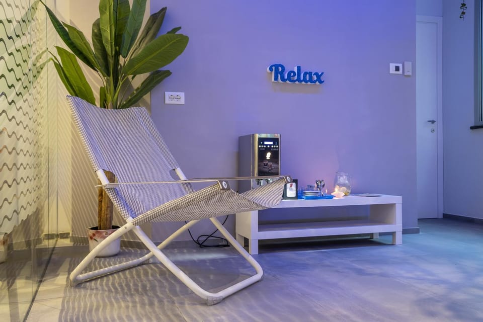 sunbed