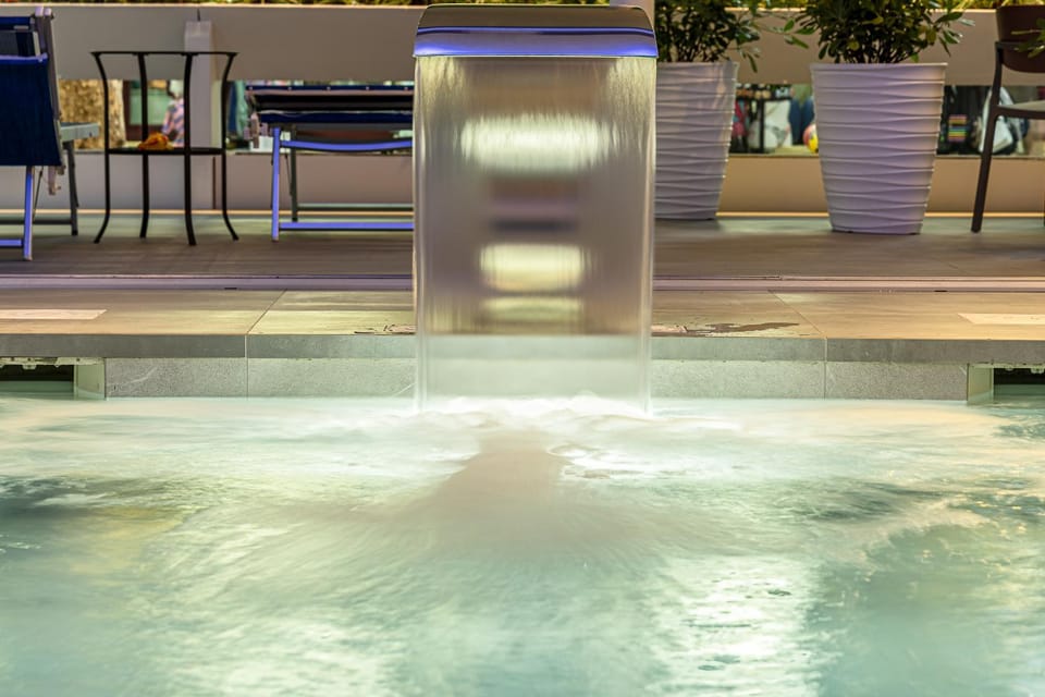 Hot Tub, Pool view, Swimming pool