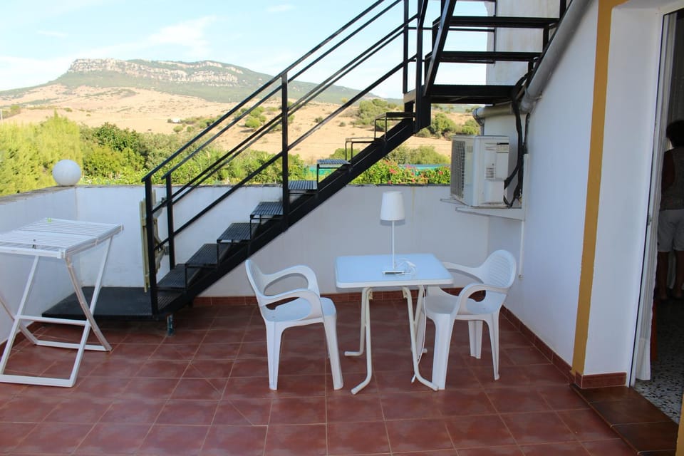 Apartamentos Bolonia Paraiso Hostel in Costa de la Luz