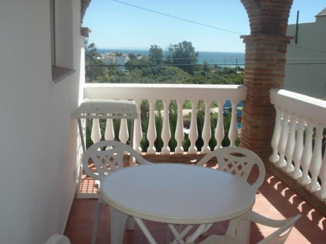 Patio, Day