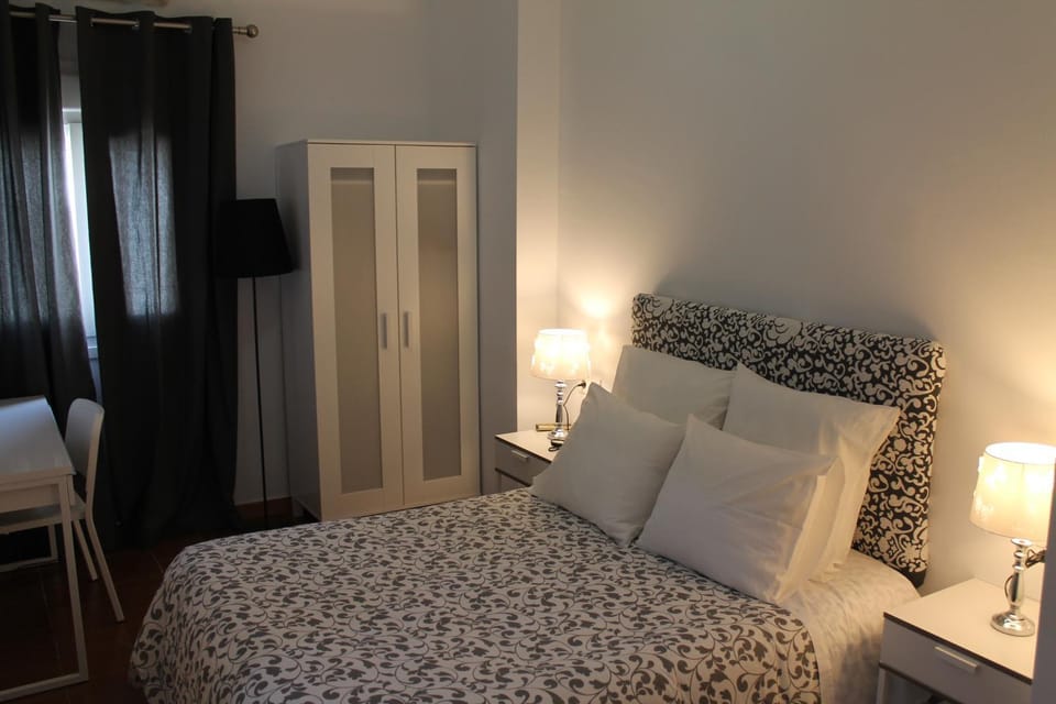 Hostal Montilla Sotogrande Bed and Breakfast in Andalusia