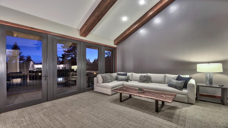 Zalanta 313 Apartment in Stateline