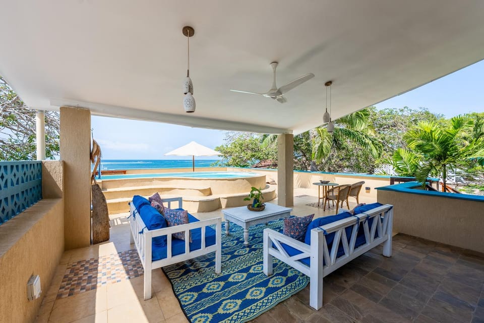 Tequila Sunrise Sky Cabana-Diani Beach Apartment in Kenya