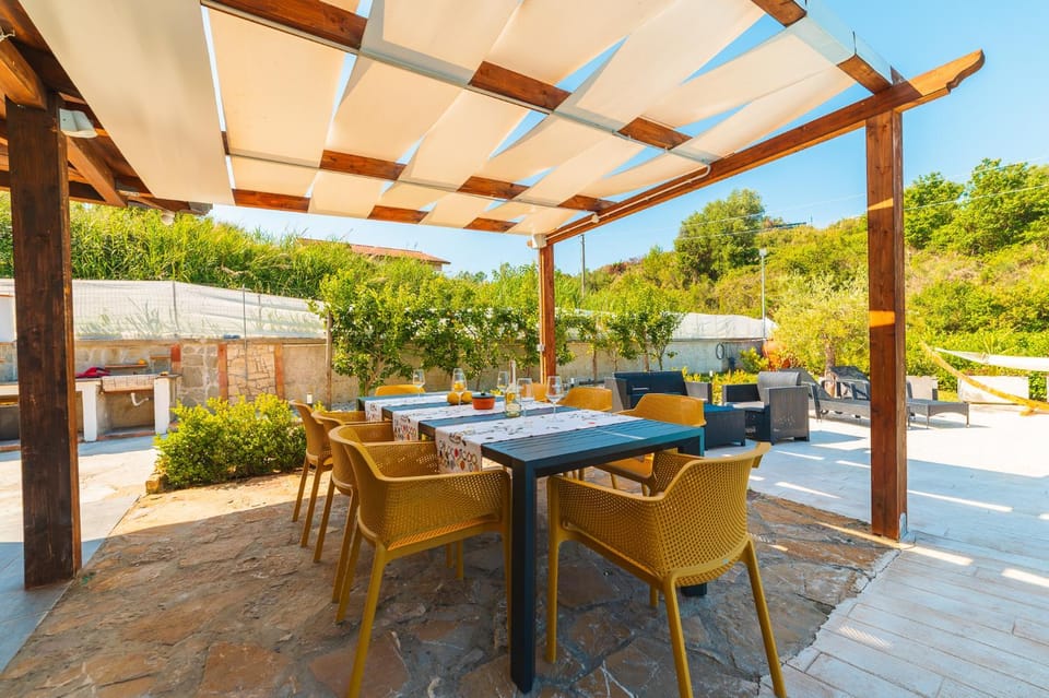 Villa Grace with private pool Apartment in Campania