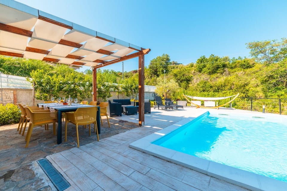 Villa Grace with private pool Apartment in Campania