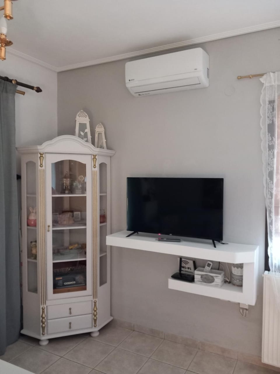 TV and multimedia, air conditioner