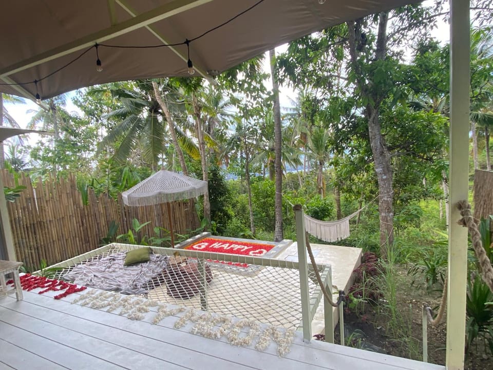 Exotic private glamping Luxury tent in Nusapenida