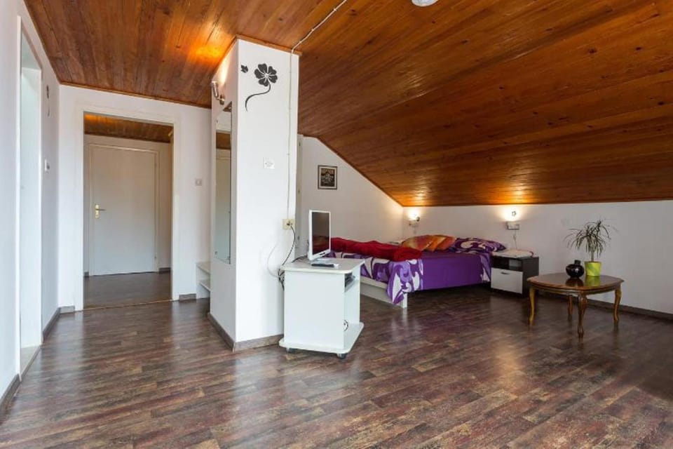 Bathroom, Living room, Photo of the whole room