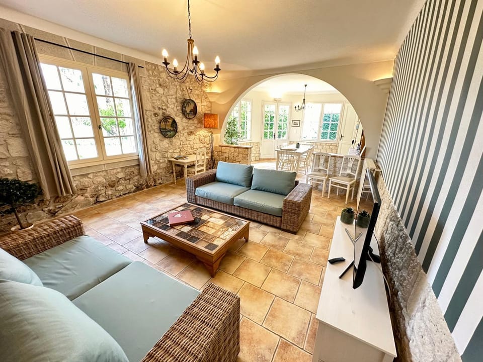 Gîtes du Château de Panisseau Bed and Breakfast in Nouvelle-Aquitaine