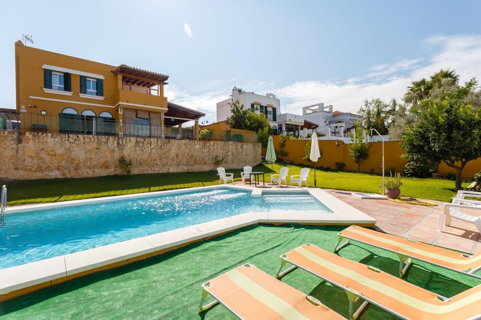 Garden, Swimming pool