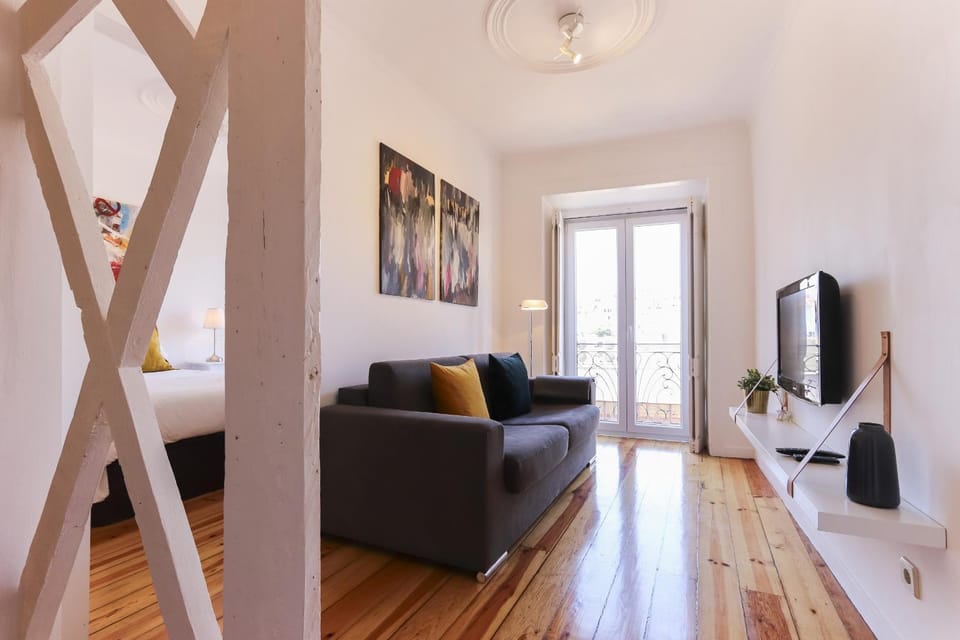 Communal lounge/ TV room, Living room
