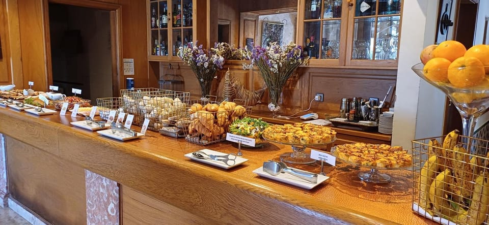 Buffet breakfast