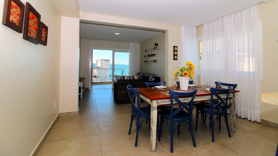 1079 - Apartamento com vista para o mar em Bombinhas Apartment in Bombinhas