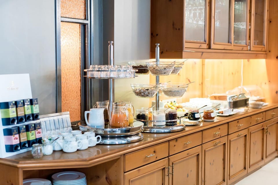 Buffet breakfast