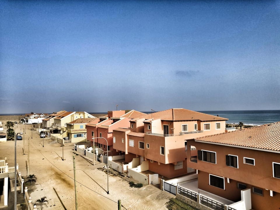 Neighbourhood, Street view