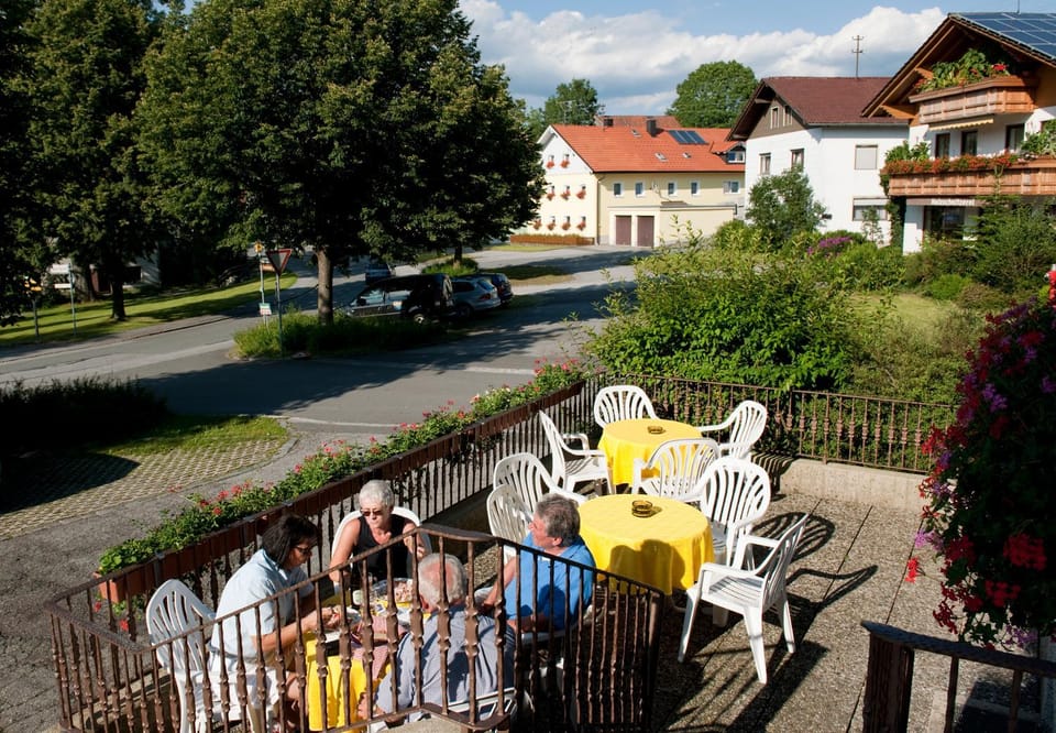 Landhotel-Gasthof-Schreiner Bed and Breakfast in Bavaria
