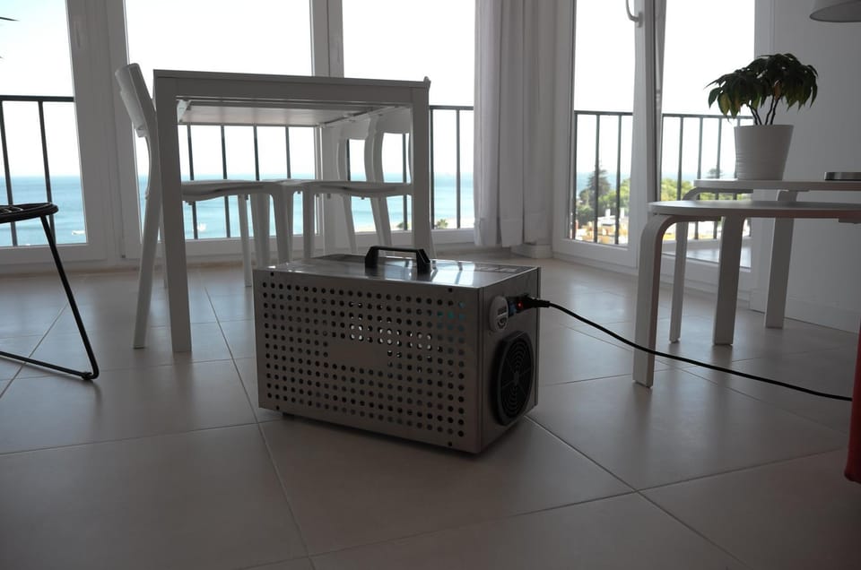 Ocean View Suite Apartment in Paço de Arcos