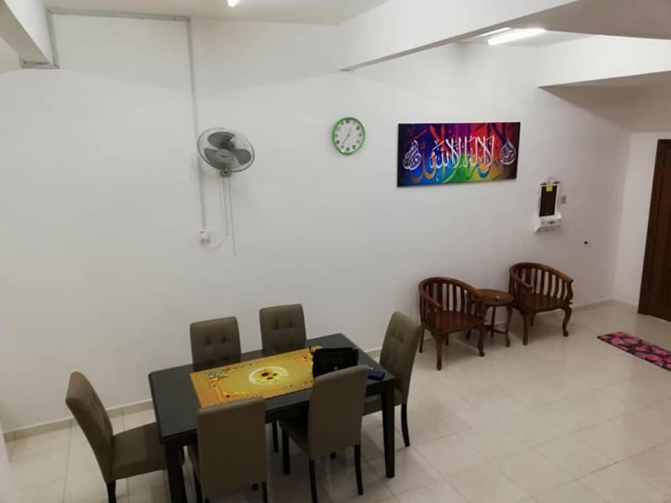 Faeyz Homestay Pertam Jaya Vacation rental in Malacca
