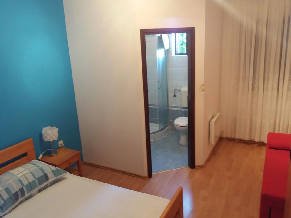 Toilet, Bathroom, Bedroom